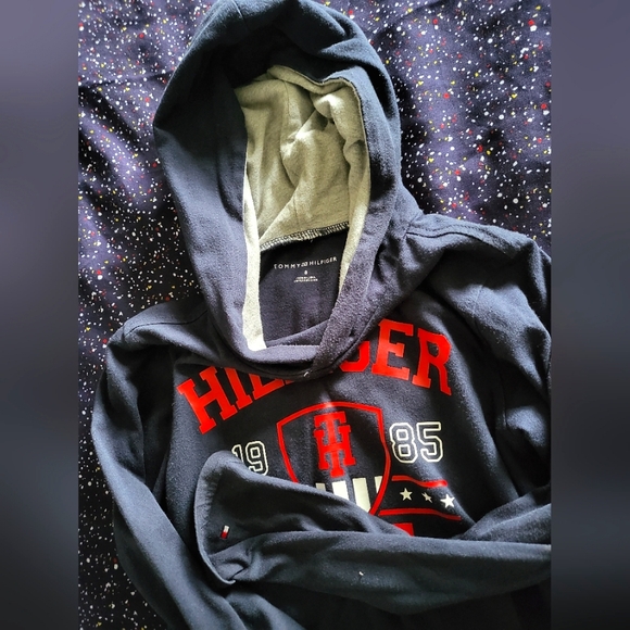 Tommy Hilfiger Long Sleve tee - Picture 4 of 4